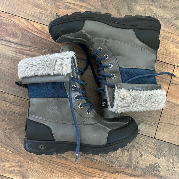 {preloved} Adirondack Boy’s Ugg Boots - Picture 5 of 7